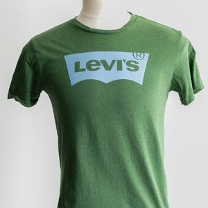 Levi's t-shirt